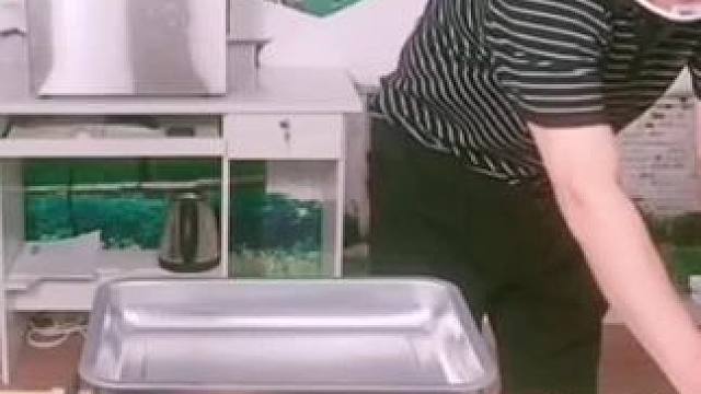 回味一梦手撕风干短鸭脖试吃装肉类休闲零食开袋即食主播专属#解馋小零食推荐 #美味#好吃#好吃到停不下