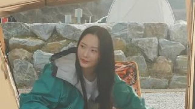 独自在湖边露营 #露营 #露营帐篷 #小姐姐