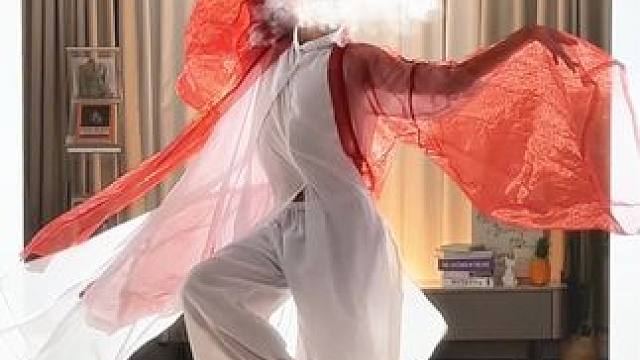 今天是异域风情的男高 #国风 #男高 #敦煌舞 #丝路幻影 #古风变装