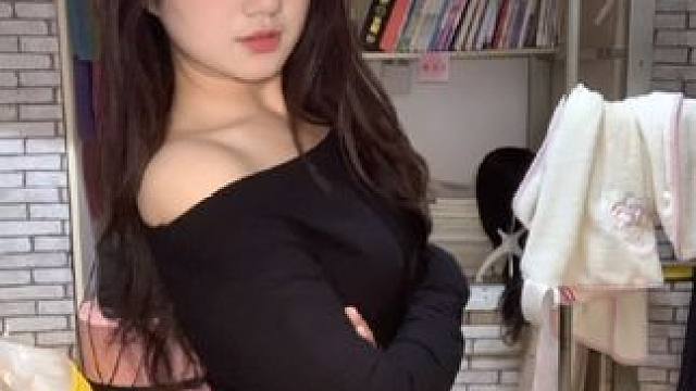 #突然出现 #美丽坏女人