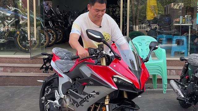 QJMOTOR赛550S
