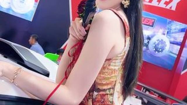 梨花香哪有苏老师香 #车模星甄选