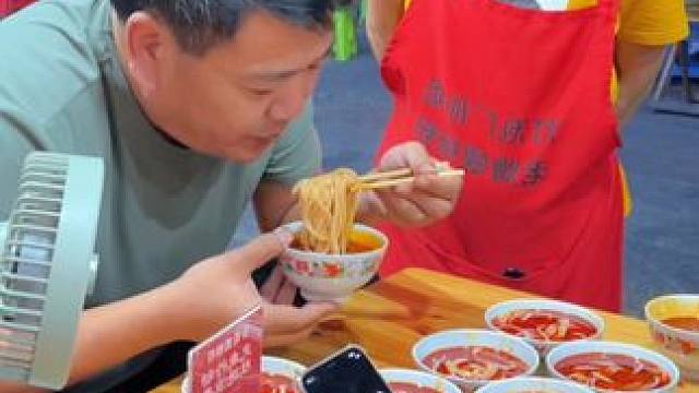 河南大哥挑战10碗爆辣辣辣辣辣辣~阿姨血亏2000块`~#螺蛳粉