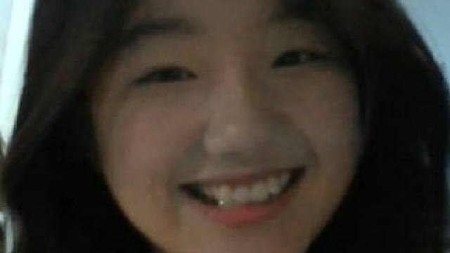 温婉版vs狂野版哈哈哈哈哈#是否两个人足够捕捉爱的镜头 #女大学生 #甜甜的恋爱什么时候才能轮到我啊