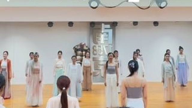 #原创编舞 #戴萍编舞 #戴萍青鸾班 #洛春赋