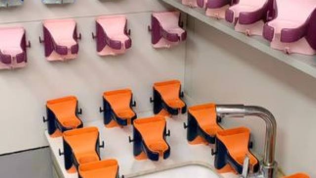 家里的吹风机总是没地方放，就入手了这个吹风机架，这下终于可以解放双手啦！#吹风机架 #好物推荐