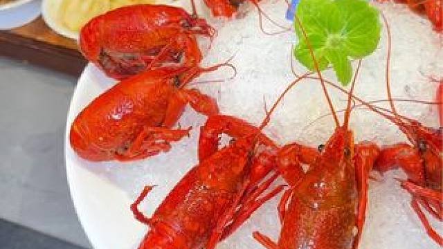 公主殿下，30块钱一斤的小龙虾给你找到了，还是品质特别好的那种#小龙虾 #吃龙虾的季节 #小龙虾小龙