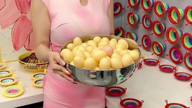 别告诉我你家到现在都还没有这个#小怪物彩虹过滤网  ，用了才知道是真的好#七彩小怪过滤网