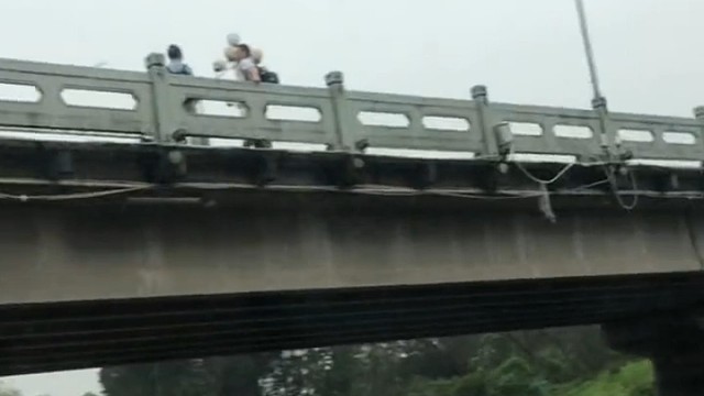 中国小伙梦想环游世界 入境越南