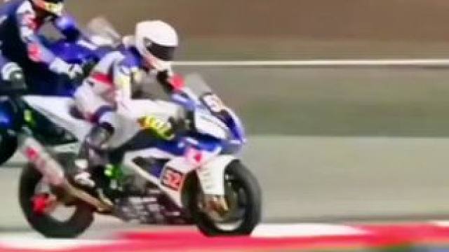 #摩托车比赛 #滑胎过弯 #大神控车 #motogp王杰 #危险动作请勿模仿