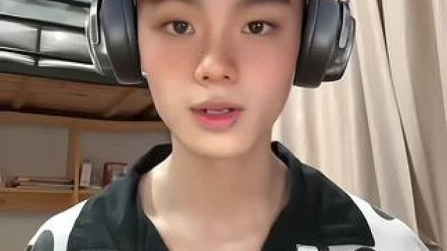 #手势舞 #甜弟 #男大学生 #这个手势舞甜度超标了 #男高中生