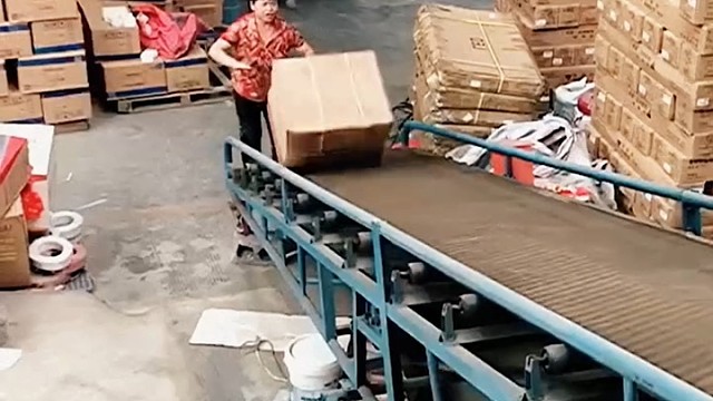 有伴才愿意往前走哈哈