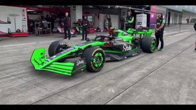 #2024f1日本大奖赛 索伯车队赛前练习换胎...为什么已经开始隐隐觉得有些不安了...#是时候展