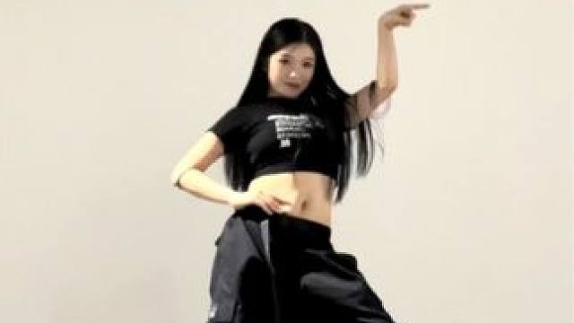 速扒 已经在我脑子里面sheesh一天了#babymonster #sheesh #翻跳 #kpop