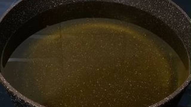 辨别真假小技巧#辨别真假小技巧 #生活小妙招 #实用窍门 #小妙招解决大问题 #教你一招