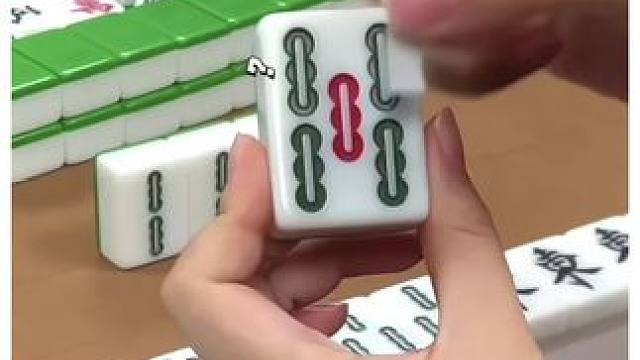 #红中血流 #纯正家乡麻将 #JJ麻将小游戏 这种情况怎么办？###麻将麻将抖起来