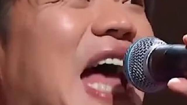 一直被低估实力的曾毅唱功到底有多强？一开口就是满满的电音#音乐现场 #热门歌曲 #凤凰传奇曾毅