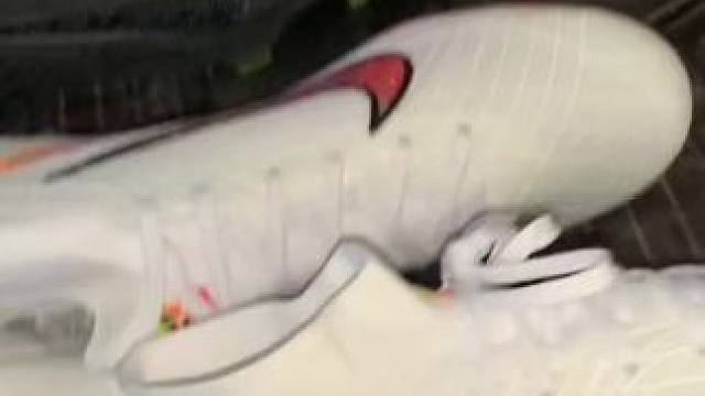 #唯有足球不可辜负 #dou来足球季 #遇见足球 #足球 #好鞋推荐