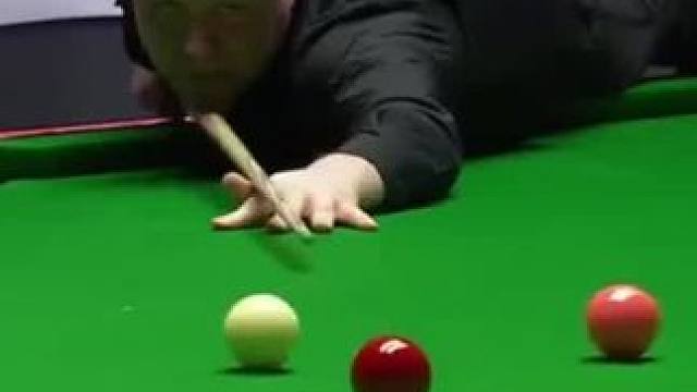 巡回赛争议一幕，暴躁的士佬质疑裁判，巫师却主动认错！