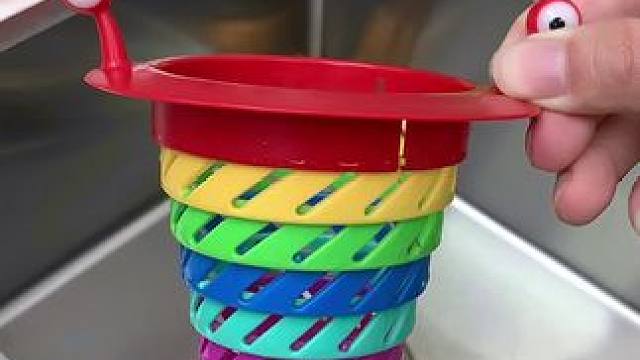 别告诉我你家到现在都还没有这个#小怪物彩虹过滤网，用了才知道是真的好#七彩小怪过滤网