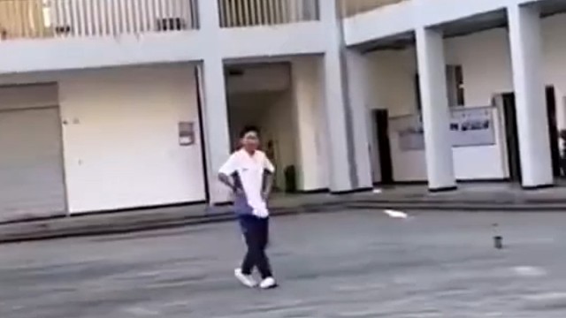 这就是所谓躲过初一躲不过十五吧！