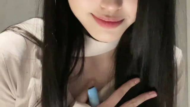 很内向 消息都在心里回