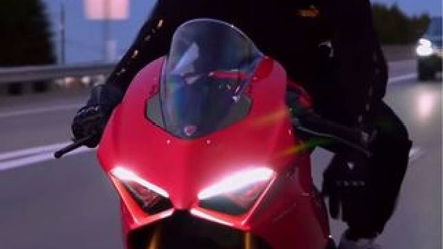 是不是你的菜#杜卡迪v4