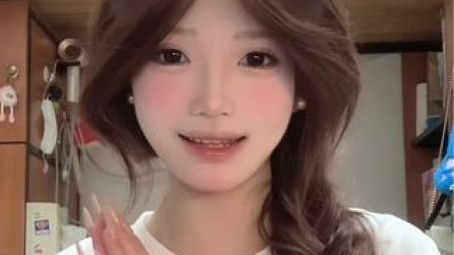 就这样莫名其妙的爱上你⌯⦁⩊⦁⌯ಣ
#手势舞 #甜妹 #甜甜的手势舞