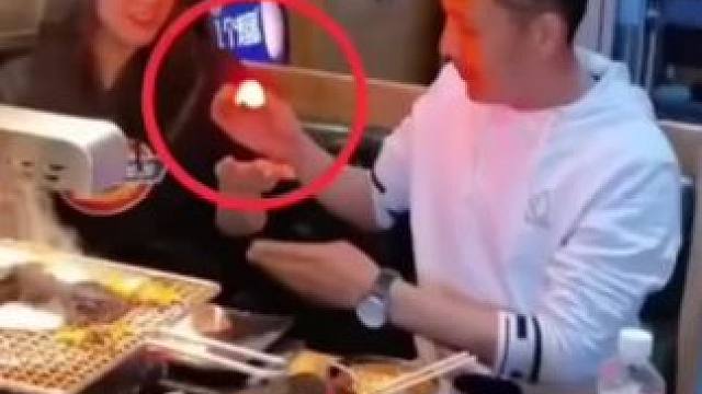 #魔术教学 #撩妹小魔术 #给大家变个魔术 #秀出你的神技能 #搭讪美女