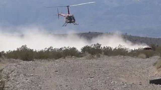 飞机又来扫射了 