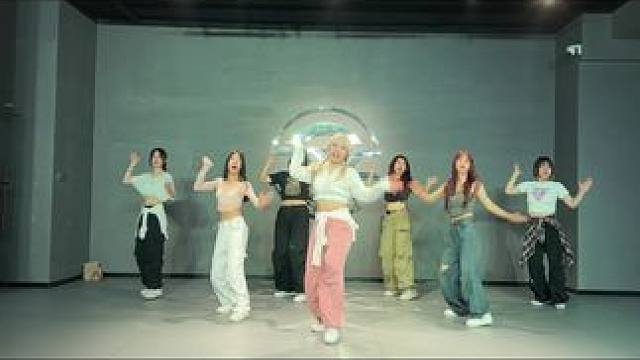 兔的新曲开头就好听住了！#TWICE #ONESPARK #翻跳 #女团 #韩舞翻跳