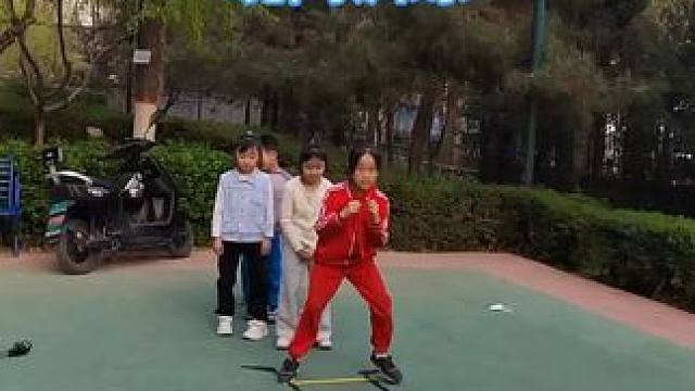 #少儿体能训练 #因为热爱所以坚持 #日常训练 #体育精神 #户外体能训练