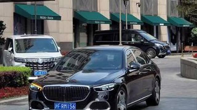 上海街头豪车街拍