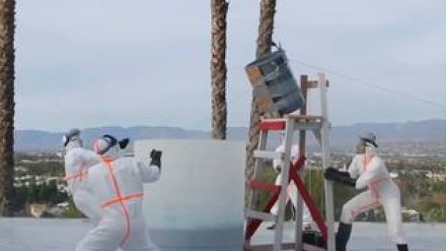 白醋的清洁妙用#白醋的妙用 #厨房清洁 #生活窍门实用 #学会快去试试吧 #关注我每天坚持分享知识