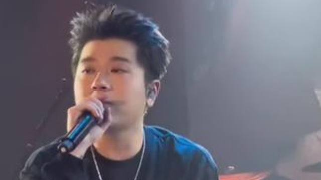 王以太《别怕变老》 livehouse现场完整版#王以太#别怕变老#现场版live