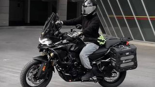 把车改的帅一点，看着就很赏心悦目。#800mt #机车改装