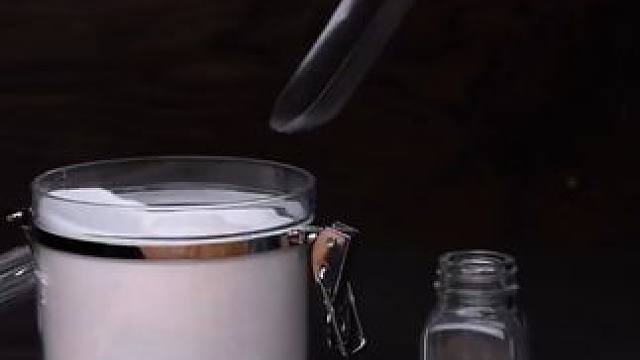 空瓶子不要再扔啦，教你变废为宝#空瓶子的妙用 #废旧回收 #改造前vs改造后 #实用小技巧 #生活窍