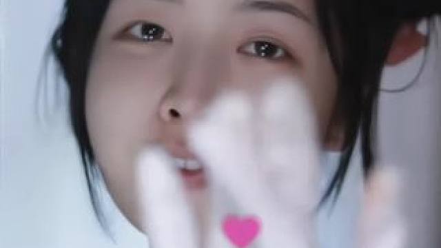 沃趣！假睫毛都出5D款的了，贴上它谁还不是个洋娃娃啦#美妆 #眼妆 #人人都可以是睫毛精 #学生党平