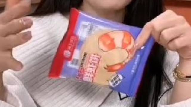 闽上臻品非膨化薄脆虾饼干虾肉添加休闲零食20包100片#休闲零食推荐 #美味#好吃#解馋小零食推荐 
