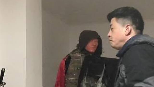 短拐和鸳鸯鸡爪钺