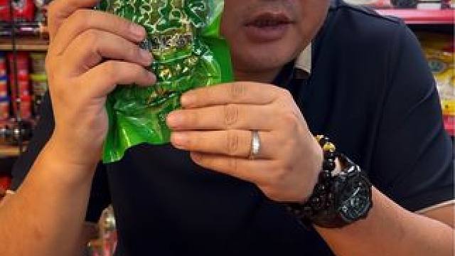 西部风窝料 西部风果酸玉米窝料，钓大鱼必备。#玉米窝料 #西部风窝料 #钓大鱼窝料 #打窝 #窝料饵