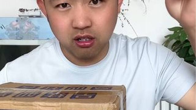 吃起来特别的酥脆，味道很好，喜欢吃零食的朋友一定要试试 #试吃 #锅巴 #零食推荐 #揭秘