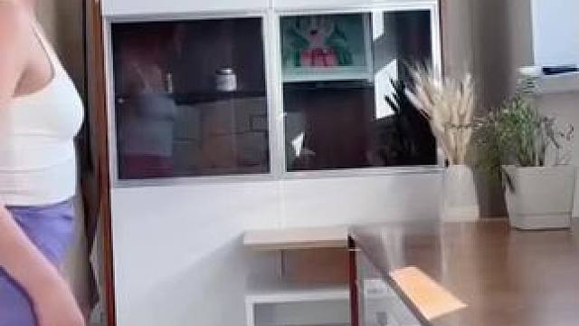 #正常瑜伽动作无不良引导 