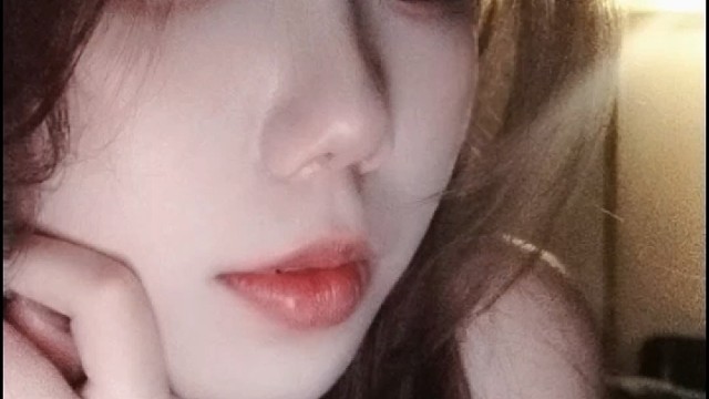 这么晚还没睡的人应该还没睡吧