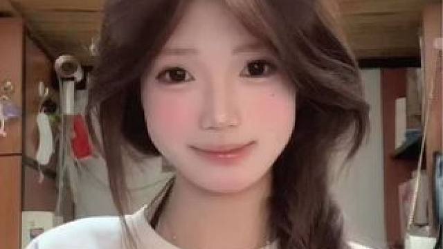 情话永远不嫌太多 对你说៸៸᳐⦁⩊⦁៸៸᳐
#甜甜的手势舞 #甜妹 #手势舞