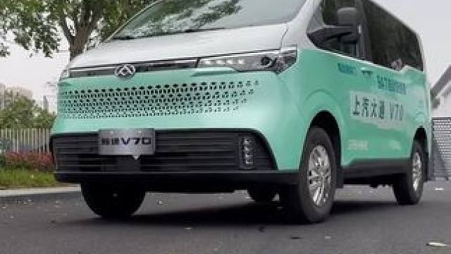 14万买到#9AT自动挡轻客  附赠#新全顺  没有的9大超配 情绪价值拉满 #新途V70 #上汽大