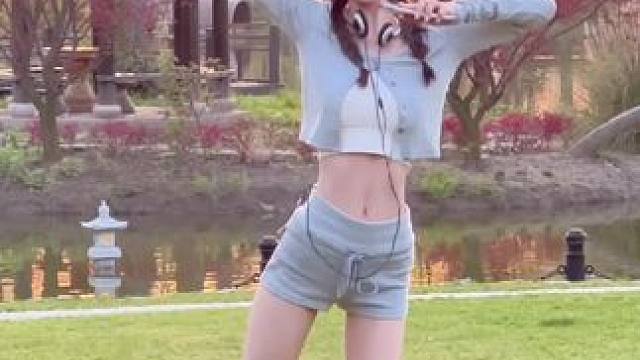 越跳越开心 #fate #gidle #浅跳一下 #户外舞蹈