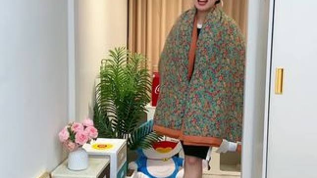 姐妹们，这个繁花双层纱夏凉被又降价了！盖着柔软舒适的，颜值也高#家纺床上用品  #面料柔软舒适  #