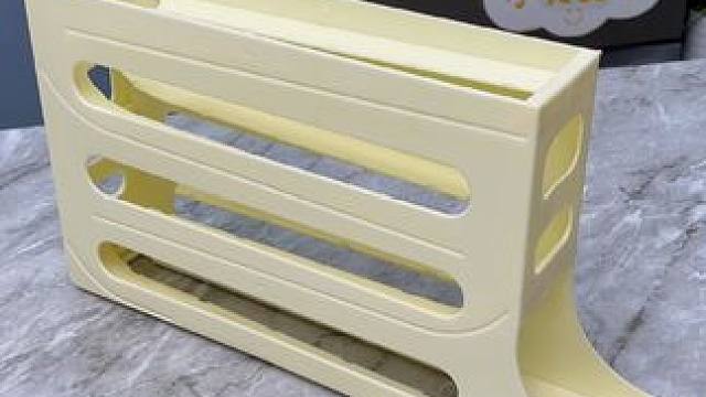 到手的一个的#鸡蛋收纳盒  不仅容量大，放冰箱里还不占空间，拿取也很方便#收纳盒 #实用省空间  #