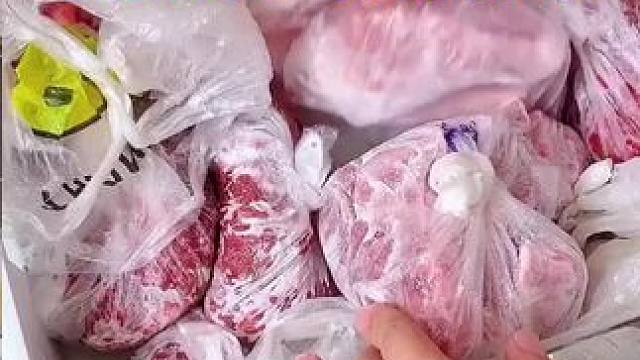 家人们一定要不要乱用塑料袋#日常生活小妙招 #实用小妙招 #科普一下 #经验分享 #保鲜袋